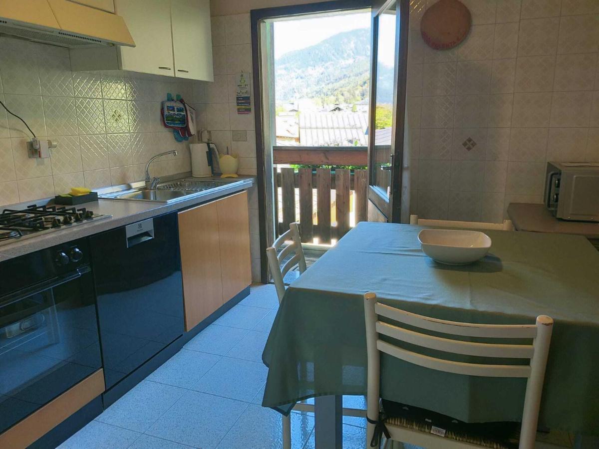 Mansarda Tra Le Dolomiti Di Brenta Appartement Bocenago Buitenkant foto