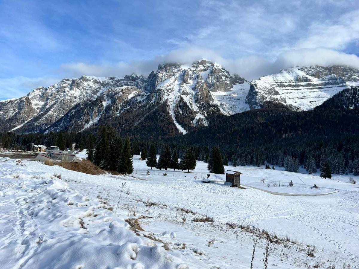 Mansarda Tra Le Dolomiti Di Brenta Appartement Bocenago Buitenkant foto